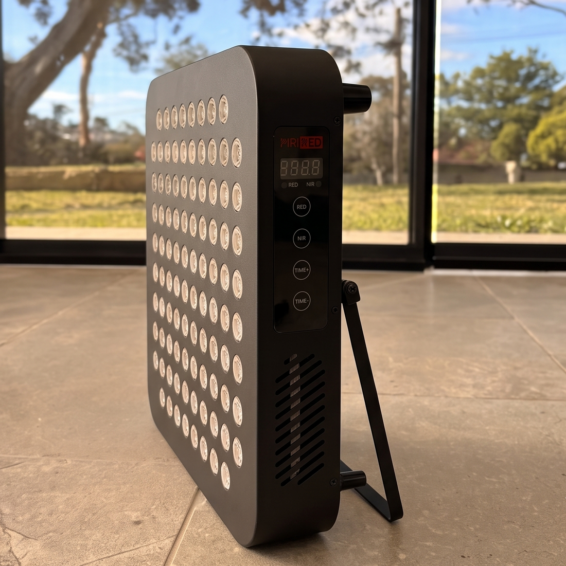 Piri Desktop | Red Light Therapy Panel for Home Use